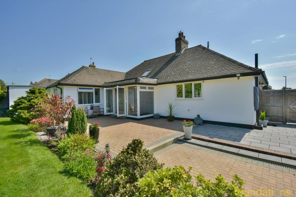 Images for Alexander Drive, Bexhill-on-Sea, East Sussex EAID:3719479022 BID:13173601