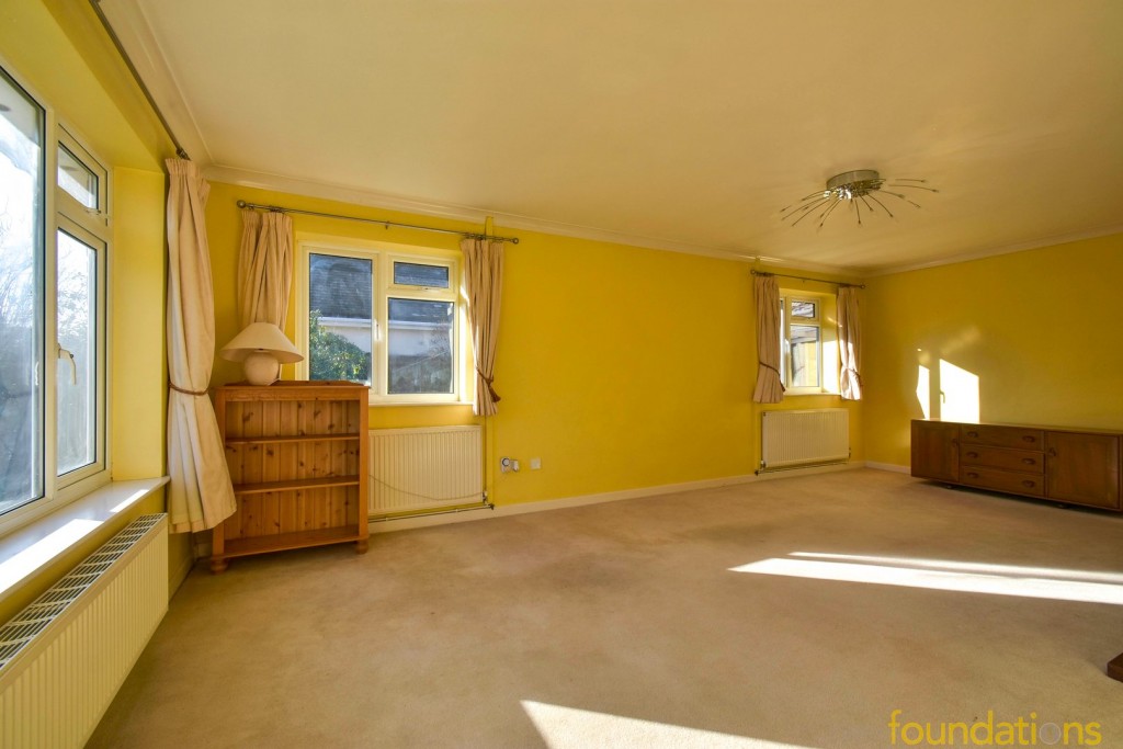 Images for Thorne Crescent, Bexhill-on-Sea, East Sussex EAID:3719479022 BID:13173601