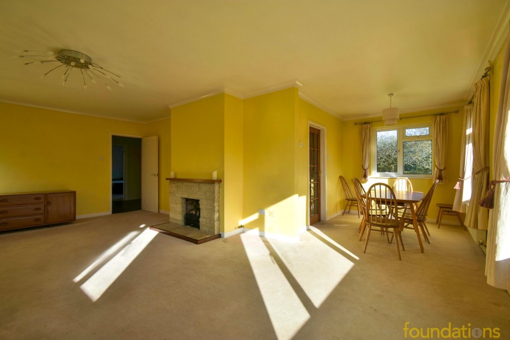 Images for Thorne Crescent, Bexhill-on-Sea, East Sussex EAID:3719479022 BID:13173601