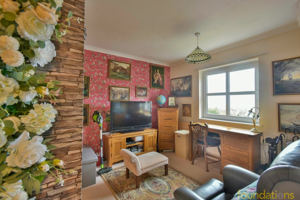 Images for Rotherfield Avenue, Bexhill-on-Sea, East Sussex EAID:3719479022 BID:13173601